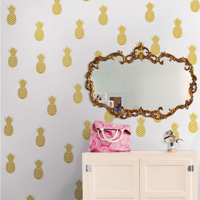 pineapple-wall-decor-buzzfeed